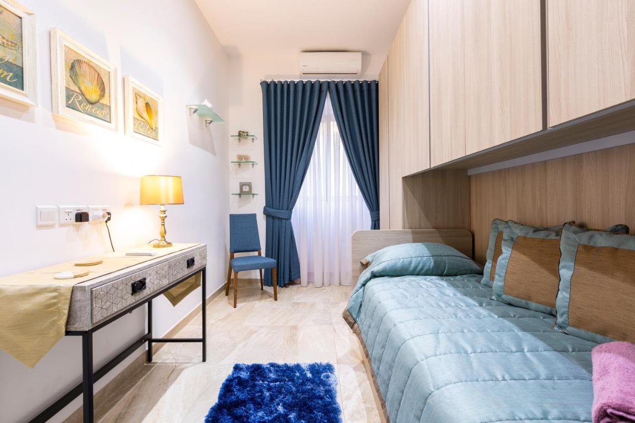 Valletta Large 3 Bedroom ภายนอก รูปภาพ