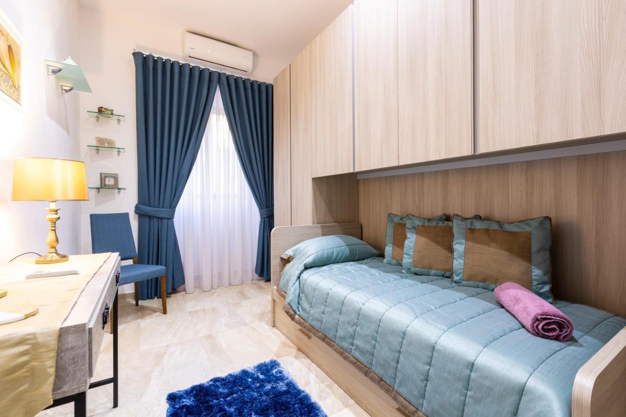 Valletta Large 3 Bedroom ภายนอก รูปภาพ